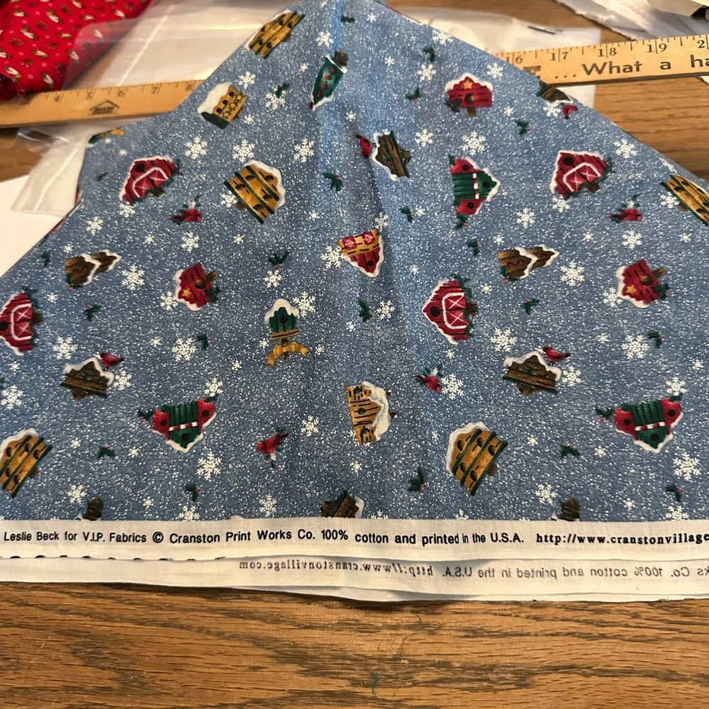 Leslie Beck VIP Fabrics Cranston Print Works Winter Birdhouse Cotton 2 Yds x 44"